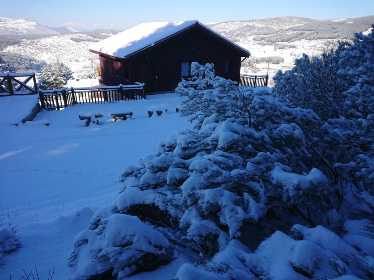 Cara Norte De Gredos オヨス・デル・エスピーノ エクステリア 写真