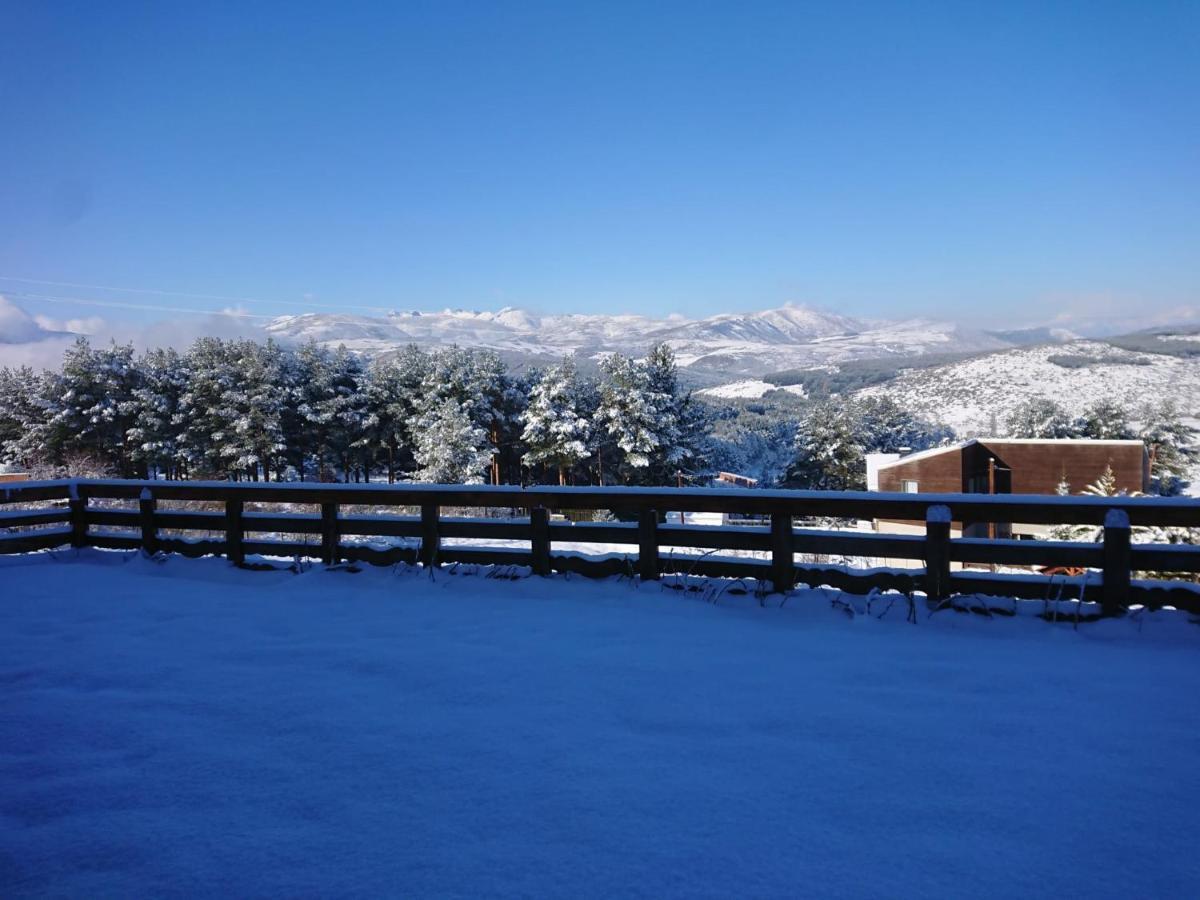 Cara Norte De Gredos オヨス・デル・エスピーノ エクステリア 写真